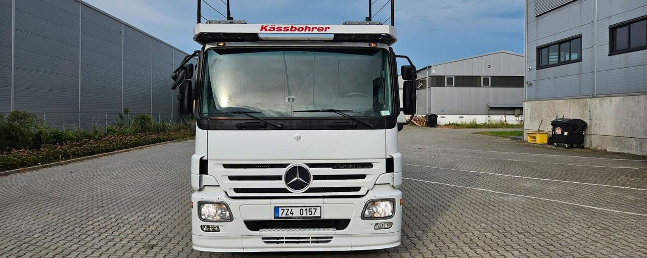MERCEDES-BENZ Actros 1846 - Camion porte-voitures: photos 2 MERCEDES-BENZ Actros 1846 - Camion porte-voitures: photos 2
