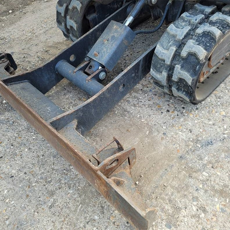 Bobcat E 19 en leasing occasion Bobcat E 19: photos 6 Bobcat E 19 en leasing occasion Bobcat E 19: photos 6