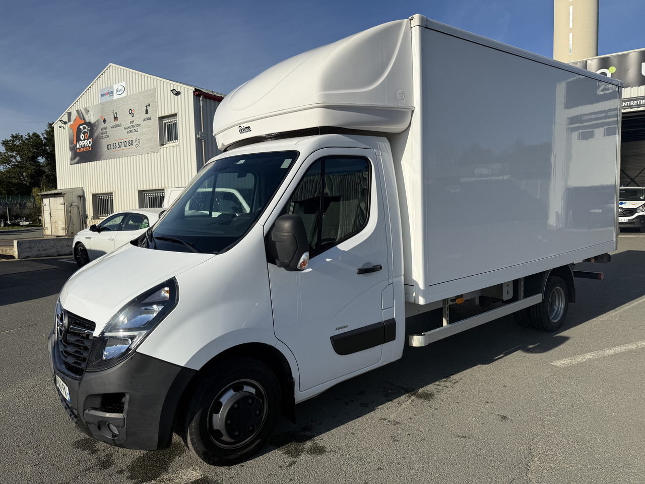 OPEL MOVANO - Fourgon grand volume: photos 2 OPEL MOVANO - Fourgon grand volume: photos 2