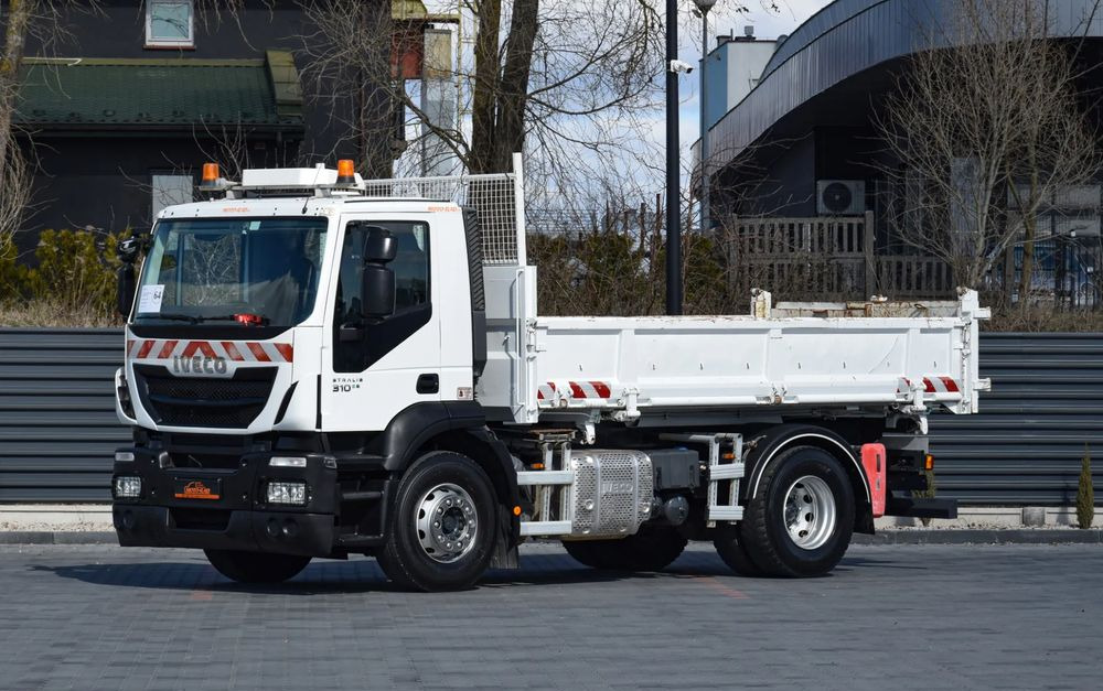 Iveco STRALIS 310 / 4x2 / EURO 6 / WYWROTKA / HYDROBURTA / AUTOMAT / HAK / 2015 / NISKI PRZEBIEG / SPROWADZONY - Camion benne: photos 1 Iveco STRALIS 310 / 4x2 / EURO 6 / WYWROTKA / HYDROBURTA / AUTOMAT / HAK / 2015 / NISKI PRZEBIEG / SPROWADZONY - Camion benne: photos 1