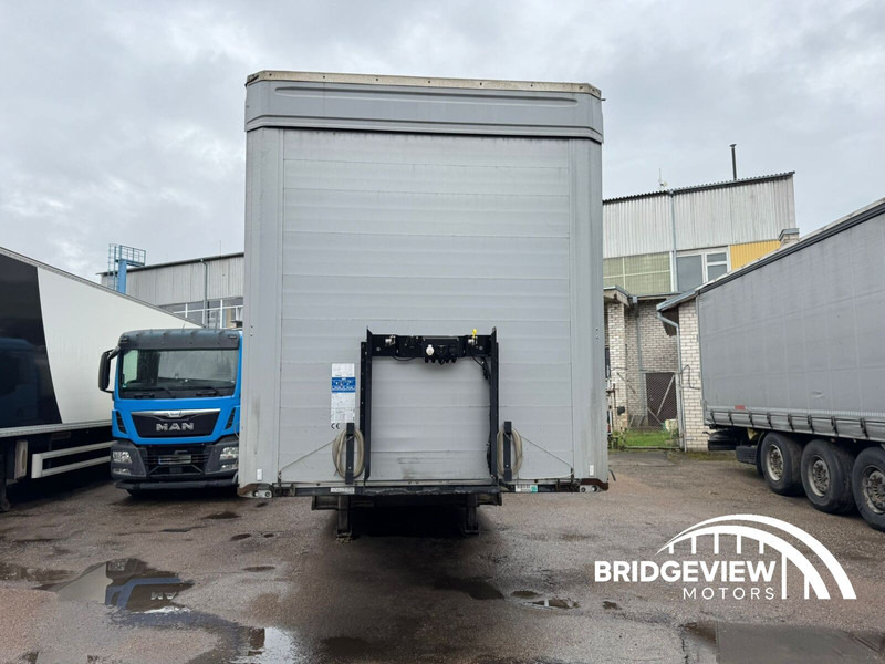 Kögel S 24 - Semi-remorque rideaux coulissants: photos 1 Kögel S 24 - Semi-remorque rideaux coulissants: photos 1