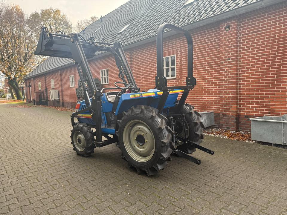 Iseki TU200 mit Frontlader ab 125€ pro Monat. - Micro tracteur: photos 4 Iseki TU200 mit Frontlader ab 125€ pro Monat. - Micro tracteur: photos 4