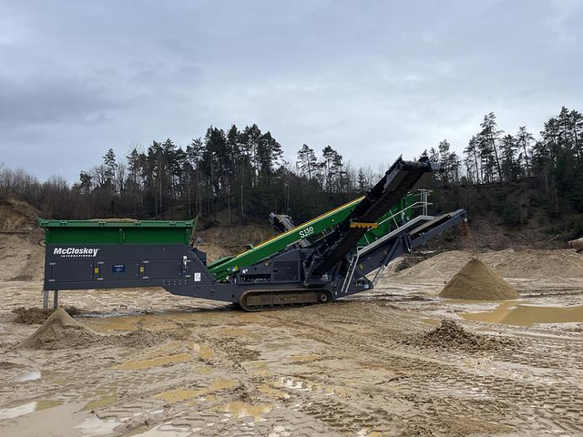 MCCLOSKEY S130 2D - Crible: photos 3 MCCLOSKEY S130 2D - Crible: photos 3