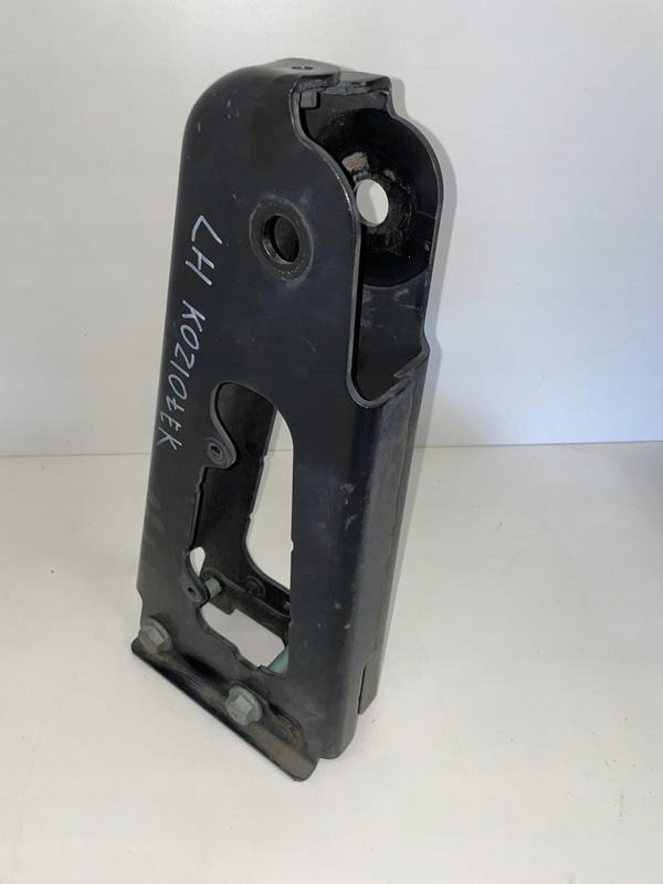 LEWE MOCOWANIE UCHWYT KABINY ACTROS A9603101260 - Suspension de cabine pour Camion: photos 3 LEWE MOCOWANIE UCHWYT KABINY ACTROS A9603101260 - Suspension de cabine pour Camion: photos 3