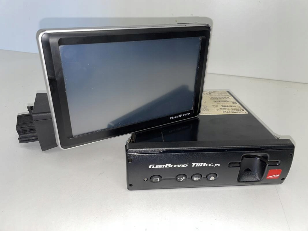 MERCEDES ACTROS FLEETBOARD TiiREC FLEET BOARD - Système de navigation pour Camion: photos 2 MERCEDES ACTROS FLEETBOARD TiiREC FLEET BOARD - Système de navigation pour Camion: photos 2