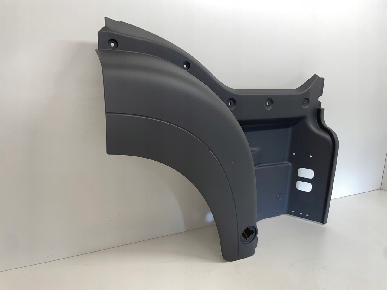 PRAWA STOPNICA MAN TGS E6 81615100870 - Calandre pour Camion: photos 2 PRAWA STOPNICA MAN TGS E6 81615100870 - Calandre pour Camion: photos 2