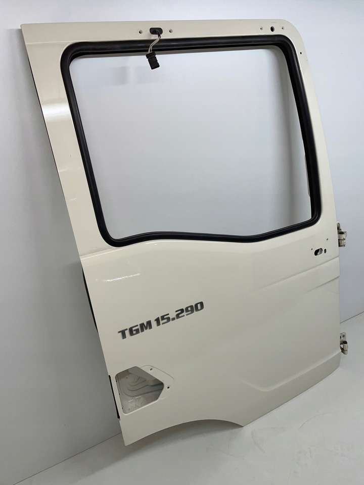 PRAWE DRZWI MAN TGS3 TGS 3 TGS-3 TGL TGM - Portière et pièces pour Camion: photos 2 PRAWE DRZWI MAN TGS3 TGS 3 TGS-3 TGL TGM - Portière et pièces pour Camion: photos 2