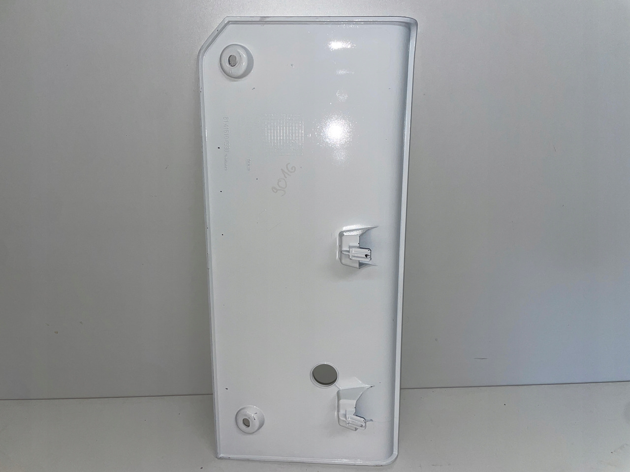 PRAWE ZAKOŃCZENIE ZDERZAKA MAN TGX TG3 MASKOWNICA 81416100988 - Pare-chocs pour Camion: photos 2 PRAWE ZAKOŃCZENIE ZDERZAKA MAN TGX TG3 MASKOWNICA 81416100988 - Pare-chocs pour Camion: photos 2