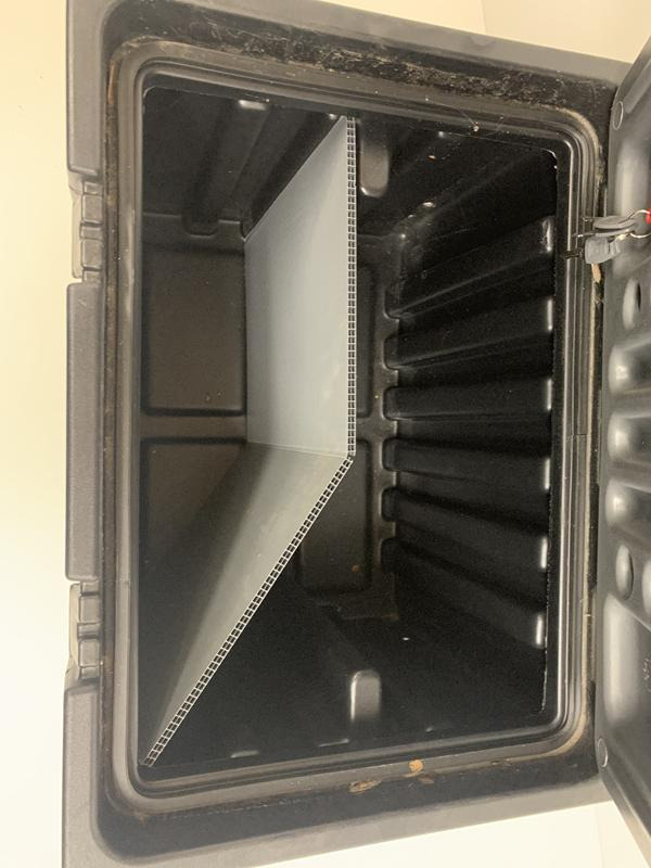 SKRZYNIA NARZĘDZIOWA SCHMITZ KRONE KOGEL WIELTON - Carrosserie et extérieur pour Camion: photos 4 SKRZYNIA NARZĘDZIOWA SCHMITZ KRONE KOGEL WIELTON - Carrosserie et extérieur pour Camion: photos 4