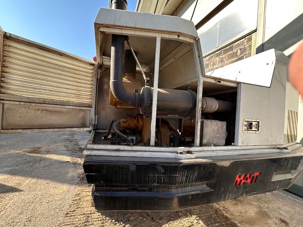 Mait HR130 - Mât de battage: photos 5 Mait HR130 - Mât de battage: photos 5