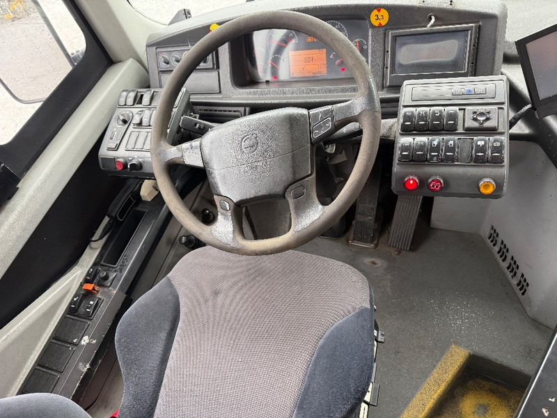 Volvo 8900 LE (13 BUSES FOR SALE) en leasing occasion Volvo 8900 LE (13 BUSES FOR SALE): photos 10