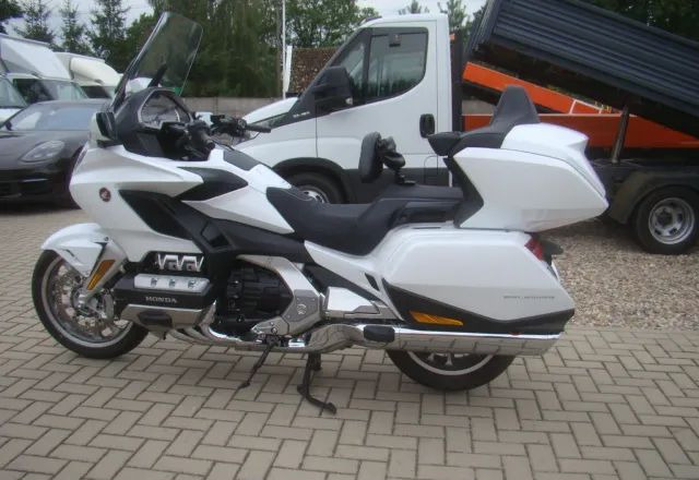 Motocyclette Honda GL: photos 9