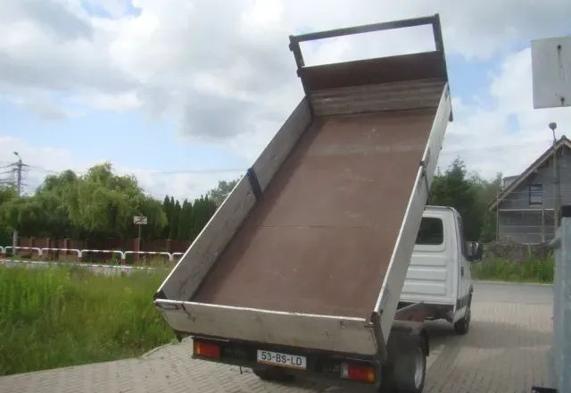 Iveco DAILY 40 C 12 WYWROTKA 3.5T 4.20M KLIMA - Utilitaire benne: photos 3 Iveco DAILY 40 C 12 WYWROTKA 3.5T 4.20M KLIMA - Utilitaire benne: photos 3