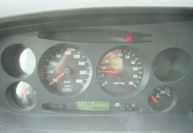 Iveco DAILY 40 C 12 WYWROTKA 3.5T 4.20M KLIMA en leasing occasion Iveco DAILY 40 C 12 WYWROTKA 3.5T 4.20M KLIMA: photos 19 Iveco DAILY 40 C 12 WYWROTKA 3.5T 4.20M KLIMA en leasing occasion Iveco DAILY 40 C 12 WYWROTKA 3.5T 4.20M KLIMA: photos 19