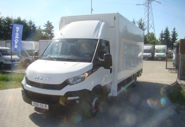 Iveco DAILY 70 C 18 3.0TDI 5.45M WINDA 1000KG - Camion fourgon: photos 1 Iveco DAILY 70 C 18 3.0TDI 5.45M WINDA 1000KG - Camion fourgon: photos 1