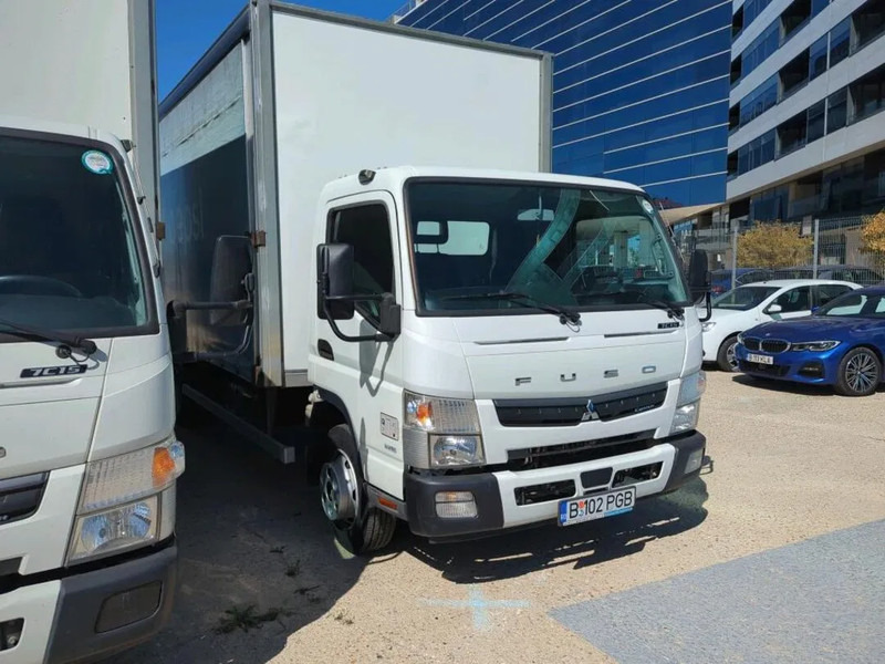 Mitsubishi Fuso Fuso - Camion fourgon: photos 2 Mitsubishi Fuso Fuso - Camion fourgon: photos 2