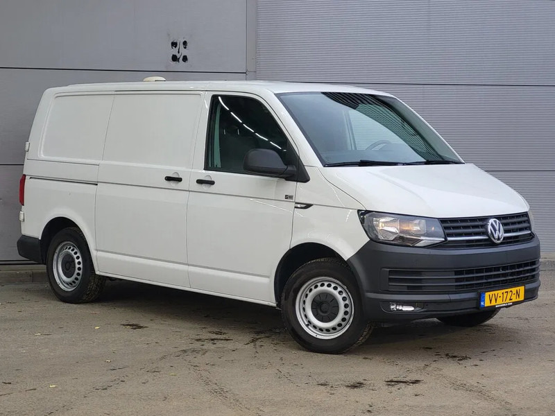Volkswagen Transporter - Fourgonnette: photos 3 Volkswagen Transporter - Fourgonnette: photos 3