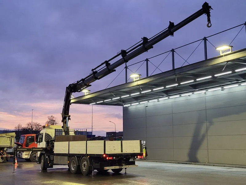 Volvo FM 400 Automatic Euro4 Clima Cruise PTO Camera Euro4 2007 - Camion grue: photos 3 Volvo FM 400 Automatic Euro4 Clima Cruise PTO Camera Euro4 2007 - Camion grue: photos 3