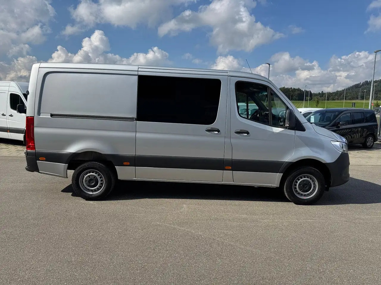 Mercedes-Benz Sprinter 317 CDI Lang Silber MBUX RWD Klima - Fourgon utilitaire: photos 4 Mercedes-Benz Sprinter 317 CDI Lang Silber MBUX RWD Klima - Fourgon utilitaire: photos 4