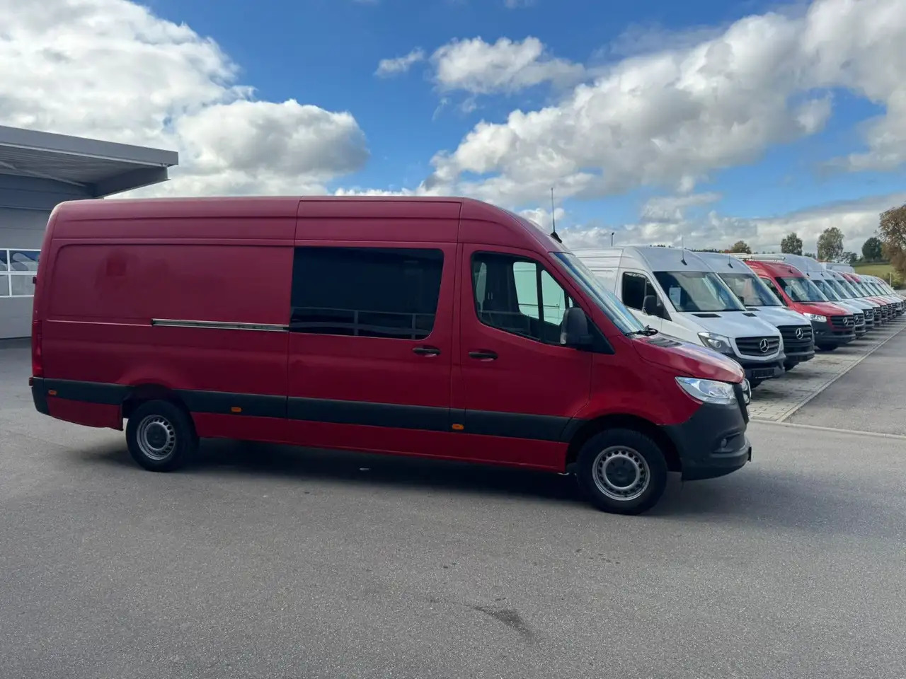 Mercedes-Benz Sprinter 317 CDI Maxi Lang Mixto AHK 3,5t MBUX - Fourgon utilitaire: photos 3 Mercedes-Benz Sprinter 317 CDI Maxi Lang Mixto AHK 3,5t MBUX - Fourgon utilitaire: photos 3
