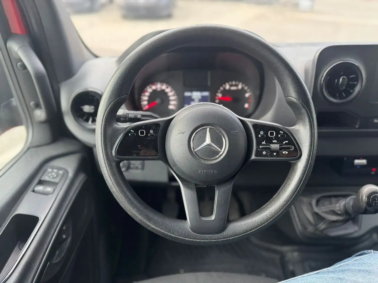 Mercedes-Benz Sprinter 317 CDI Maxi Lang XXL Extralang MBUX - Fourgon utilitaire: photos 2 Mercedes-Benz Sprinter 317 CDI Maxi Lang XXL Extralang MBUX - Fourgon utilitaire: photos 2