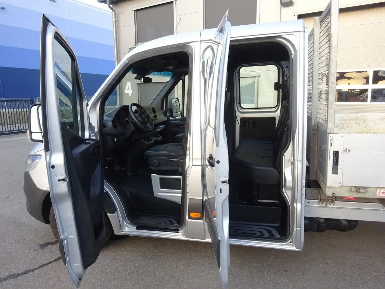 Mercedes-Benz Sprinter 319 CDI DoKa Maxi Kipper AHK 2,8t - Utilitaire plateau, Utilitaire double cabine: photos 5 Mercedes-Benz Sprinter 319 CDI DoKa Maxi Kipper AHK 2,8t - Utilitaire plateau, Utilitaire double cabine: photos 5