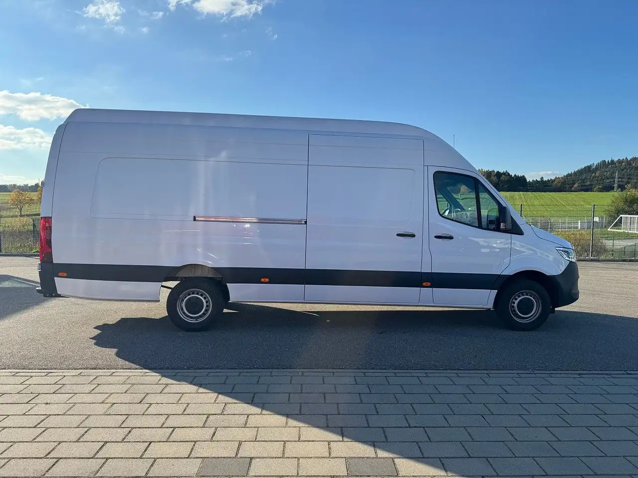 Mercedes-Benz Sprinter 319 CDI Maxi Lang Extralang XXL LED - Fourgon utilitaire: photos 4 Mercedes-Benz Sprinter 319 CDI Maxi Lang Extralang XXL LED - Fourgon utilitaire: photos 4