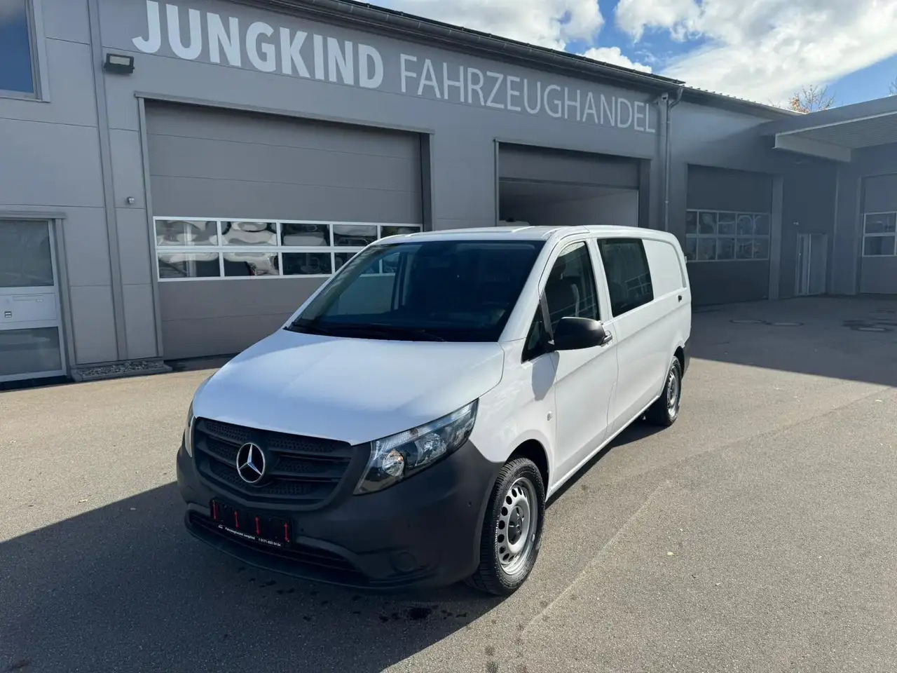 Mercedes-Benz Vito 116 CDI Mixto 4x4 Allrad Extralang - Fourgon utilitaire: photos 2 Mercedes-Benz Vito 116 CDI Mixto 4x4 Allrad Extralang - Fourgon utilitaire: photos 2
