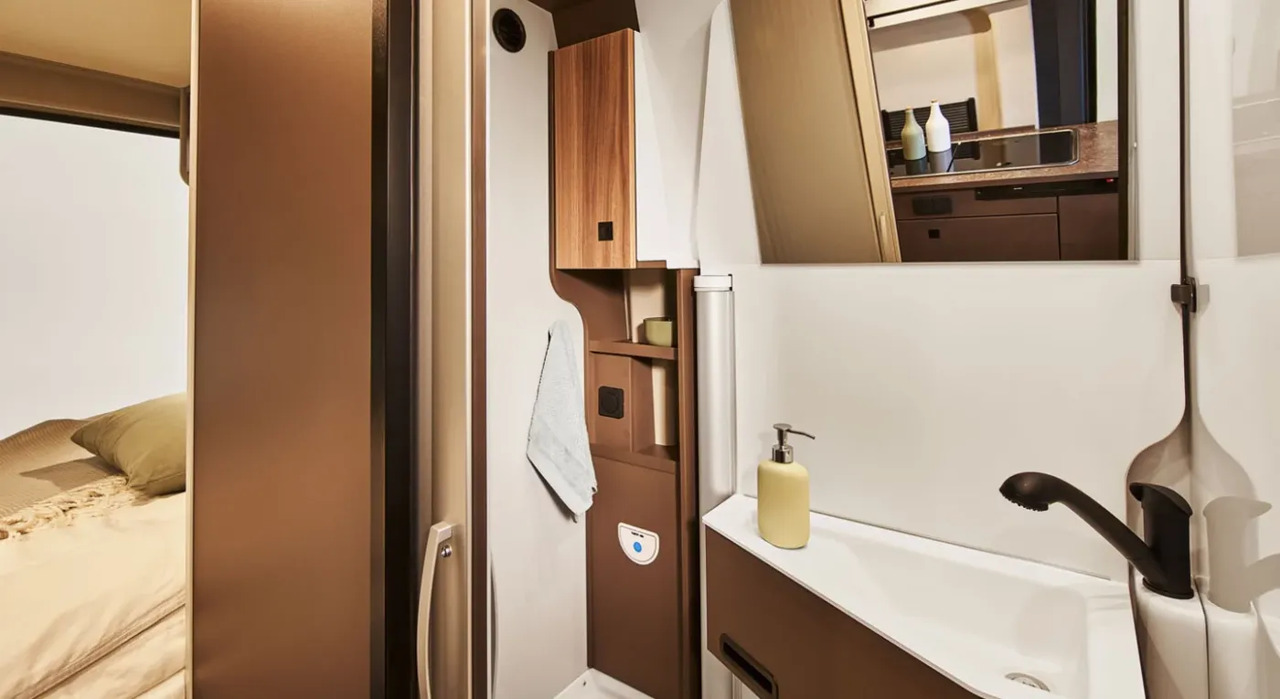 Bürstner B66 C 600 B 66 Voll ausgestattet - Fourgon aménagé: photos 4 Bürstner B66 C 600 B 66 Voll ausgestattet - Fourgon aménagé: photos 4