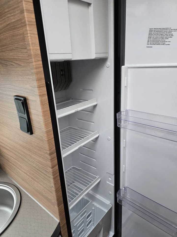 Weinsberg CaraCompact 640 MEG EDITION [PEPPER] Hot Pepper-Paket en leasing occasion Weinsberg CaraCompact 640 MEG EDITION [PEPPER] Hot Pepper-Paket: photos 12