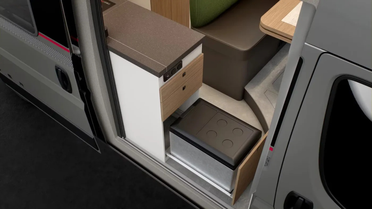 Wohnmobil Bürstner Papillon CV neues Modell - Fourgon aménagé: photos 5 Wohnmobil Bürstner Papillon CV neues Modell - Fourgon aménagé: photos 5