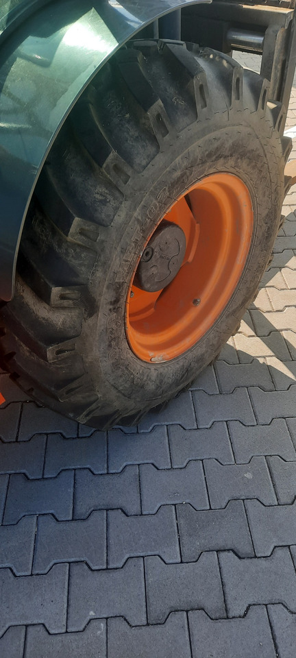 Chariot élévateur diesel AUSA C350HX 4 Closed Cabin All Wheel Drive: photos 15