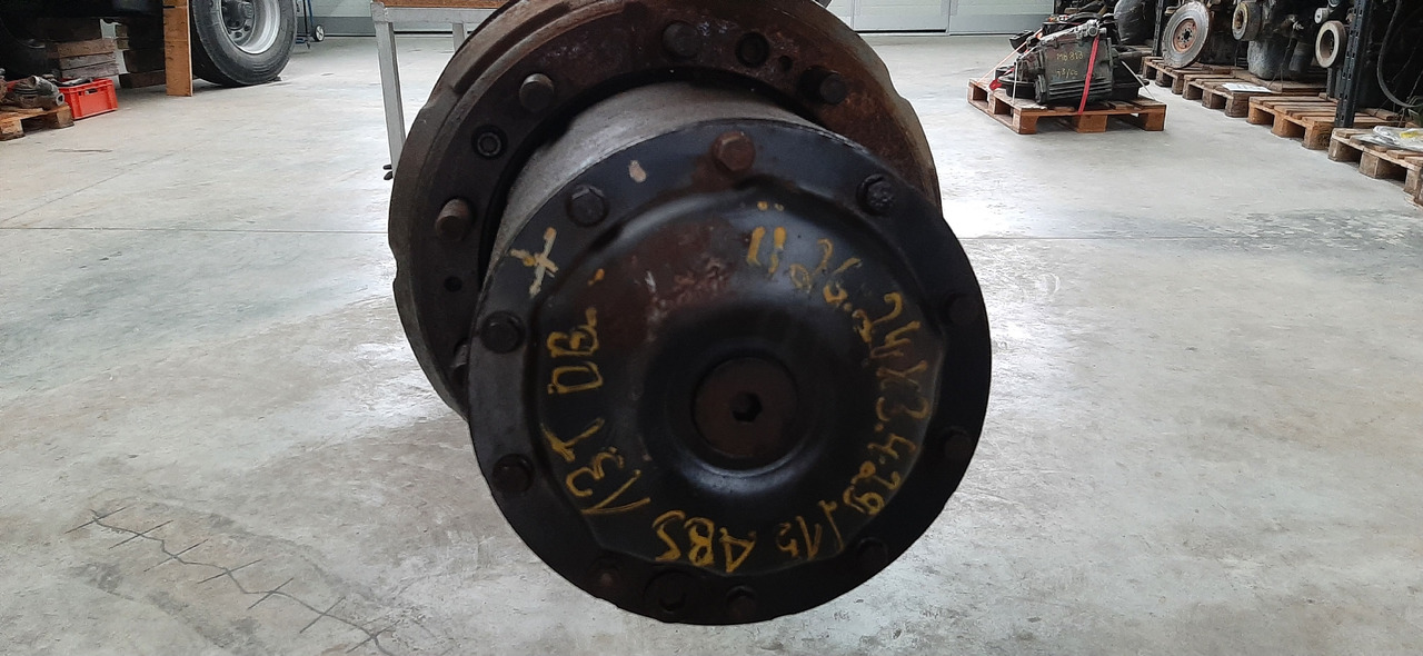 Essieu arrière pour Camion Gebrauchte MB 1838 LS, SK, Planetenachse, Artikel - Nr. : 81.99999 - 9999: photos 7 Essieu arrière pour Camion Gebrauchte MB 1838 LS, SK, Planetenachse, Artikel - Nr. : 81.99999 - 9999: photos 7