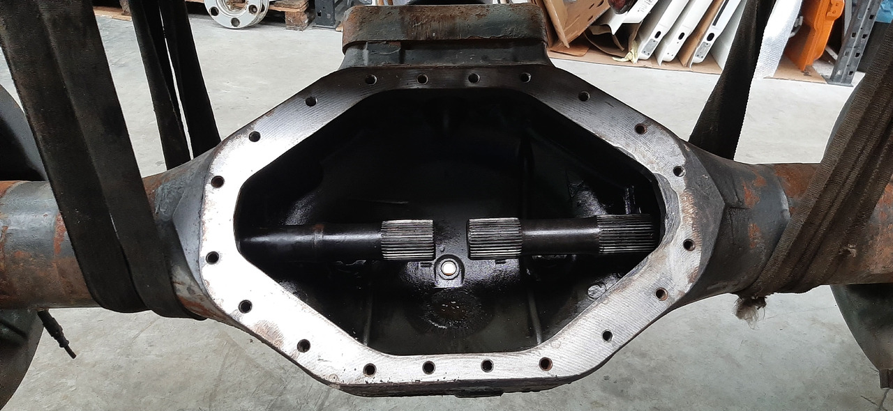 Essieu arrière pour Camion Gebrauchte MB 1838 LS, SK, Planetenachse, Artikel - Nr. : 81.99999 - 9999: photos 10 Essieu arrière pour Camion Gebrauchte MB 1838 LS, SK, Planetenachse, Artikel - Nr. : 81.99999 - 9999: photos 10