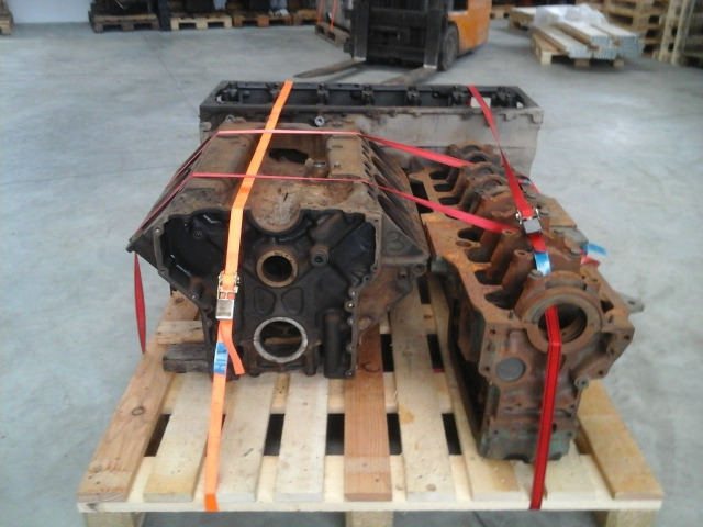 Gebrauchte diverse Motorblöcke - Bloc-cylindres pour Camion: photos 3 Gebrauchte diverse Motorblöcke - Bloc-cylindres pour Camion: photos 3