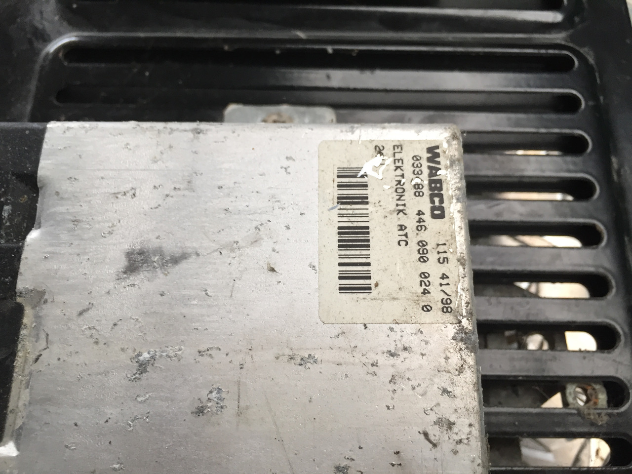 Gebrauchtes Steuergerät WABCO ECAS - Elektronik, 24 V, Artikel - Nr. : 115 45 / 98 - Bloc de gestion pour Camion: photos 4 Gebrauchtes Steuergerät WABCO ECAS - Elektronik, 24 V, Artikel - Nr. : 115 45 / 98 - Bloc de gestion pour Camion: photos 4