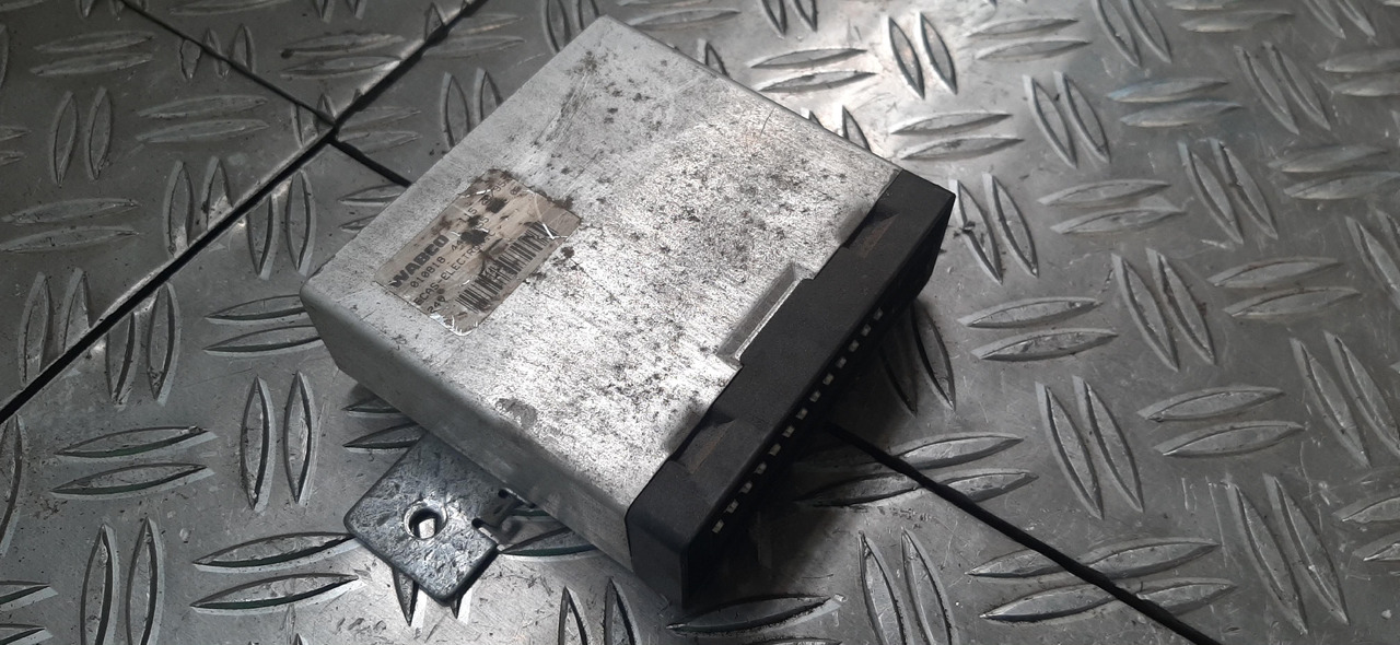 Gebrauchtes WABCO Steuergerät Luftfederung , Artikel - Nr. : 446 055 405 0 - Bloc de gestion pour Camion: photos 5 Gebrauchtes WABCO Steuergerät Luftfederung , Artikel - Nr. : 446 055 405 0 - Bloc de gestion pour Camion: photos 5