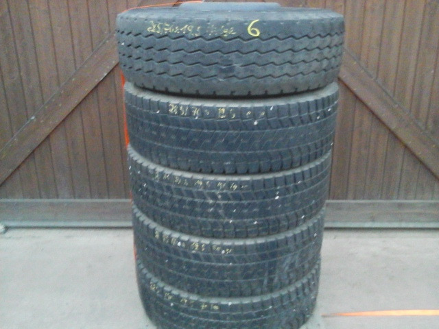 Reifen 285 / 70x 19,5 - Pneu pour Camion: photos 1 Reifen 285 / 70x 19,5 - Pneu pour Camion: photos 1