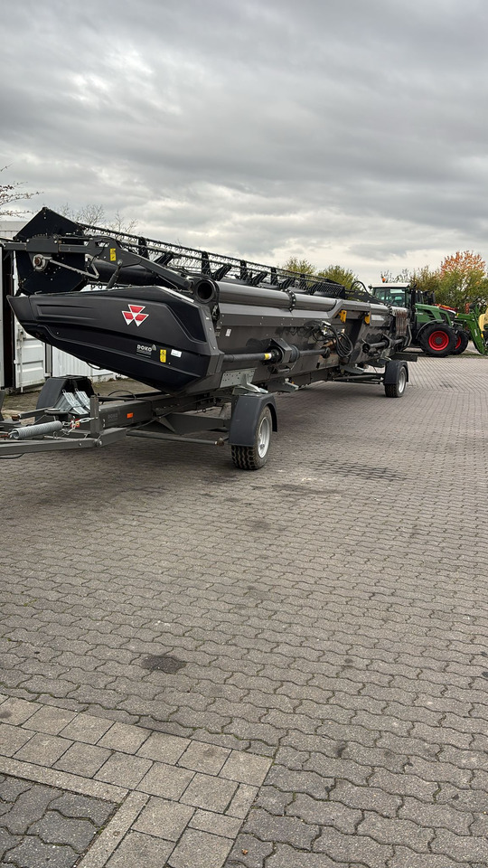 MASSEY FERGUSON IDEAL 9T - Moissonneuse-batteuse: photos 3 MASSEY FERGUSON IDEAL 9T - Moissonneuse-batteuse: photos 3
