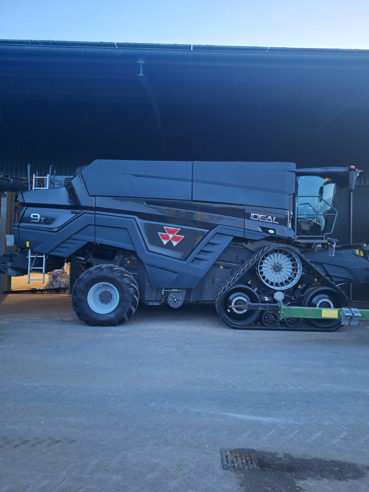 MASSEY FERGUSON IDEAL 9T - Moissonneuse-batteuse: photos 2 MASSEY FERGUSON IDEAL 9T - Moissonneuse-batteuse: photos 2