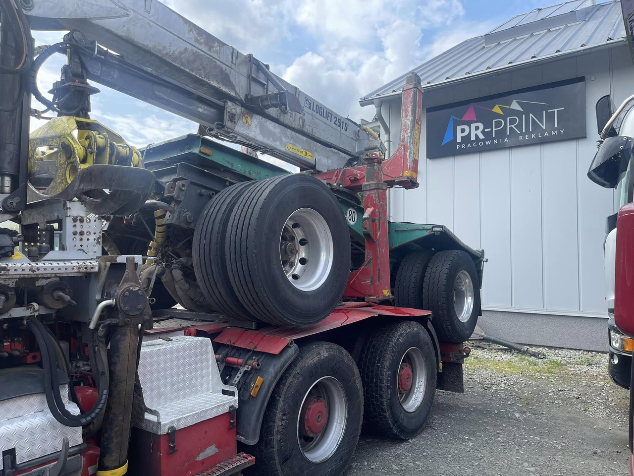 HUTTNER - Camion grumier, Camion grue: photos 5 HUTTNER - Camion grumier, Camion grue: photos 5