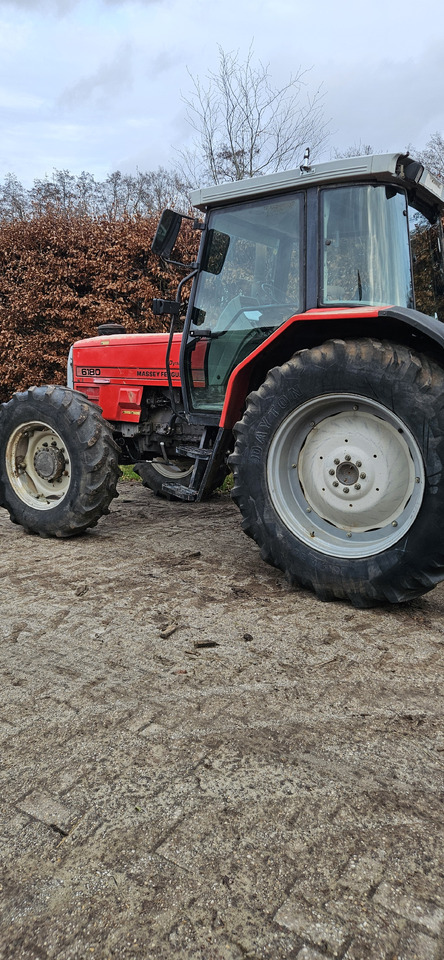 MASSEY FERGUSON 6180 - Tracteur agricole: photos 2 MASSEY FERGUSON 6180 - Tracteur agricole: photos 2