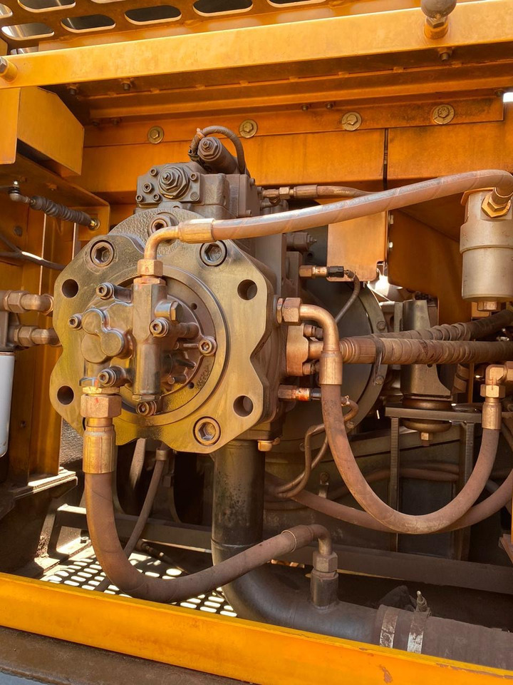 Pelle sur chenille SANY SY350 LC-9H: photos 34