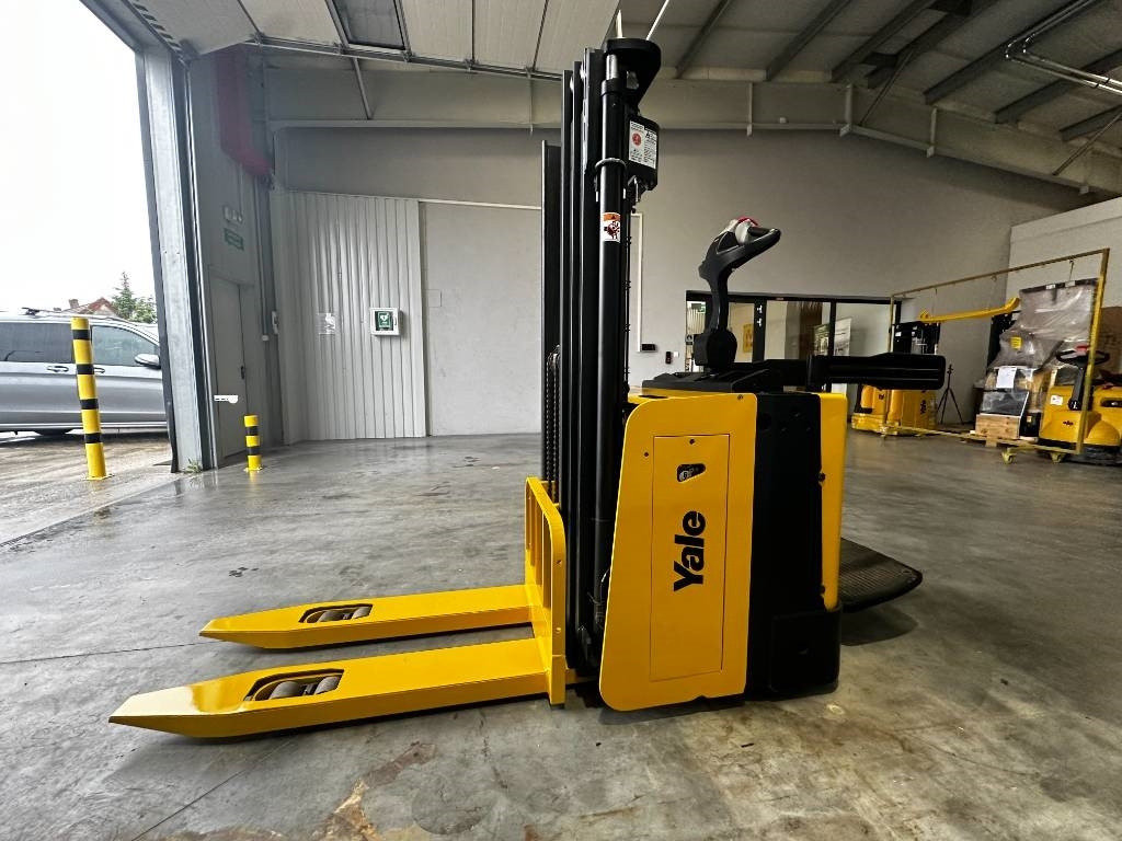 Yale MS12x - Gerbeur: photos 3 Yale MS12x - Gerbeur: photos 3