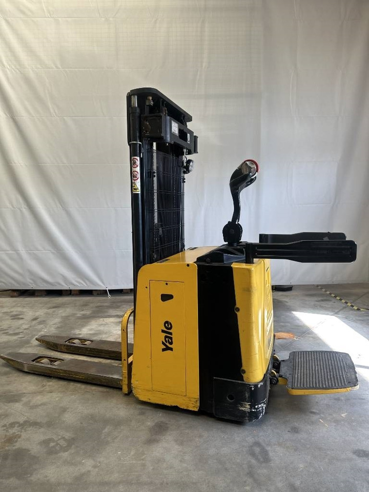 Yale ms15x - Gerbeur: photos 1 Yale ms15x - Gerbeur: photos 1