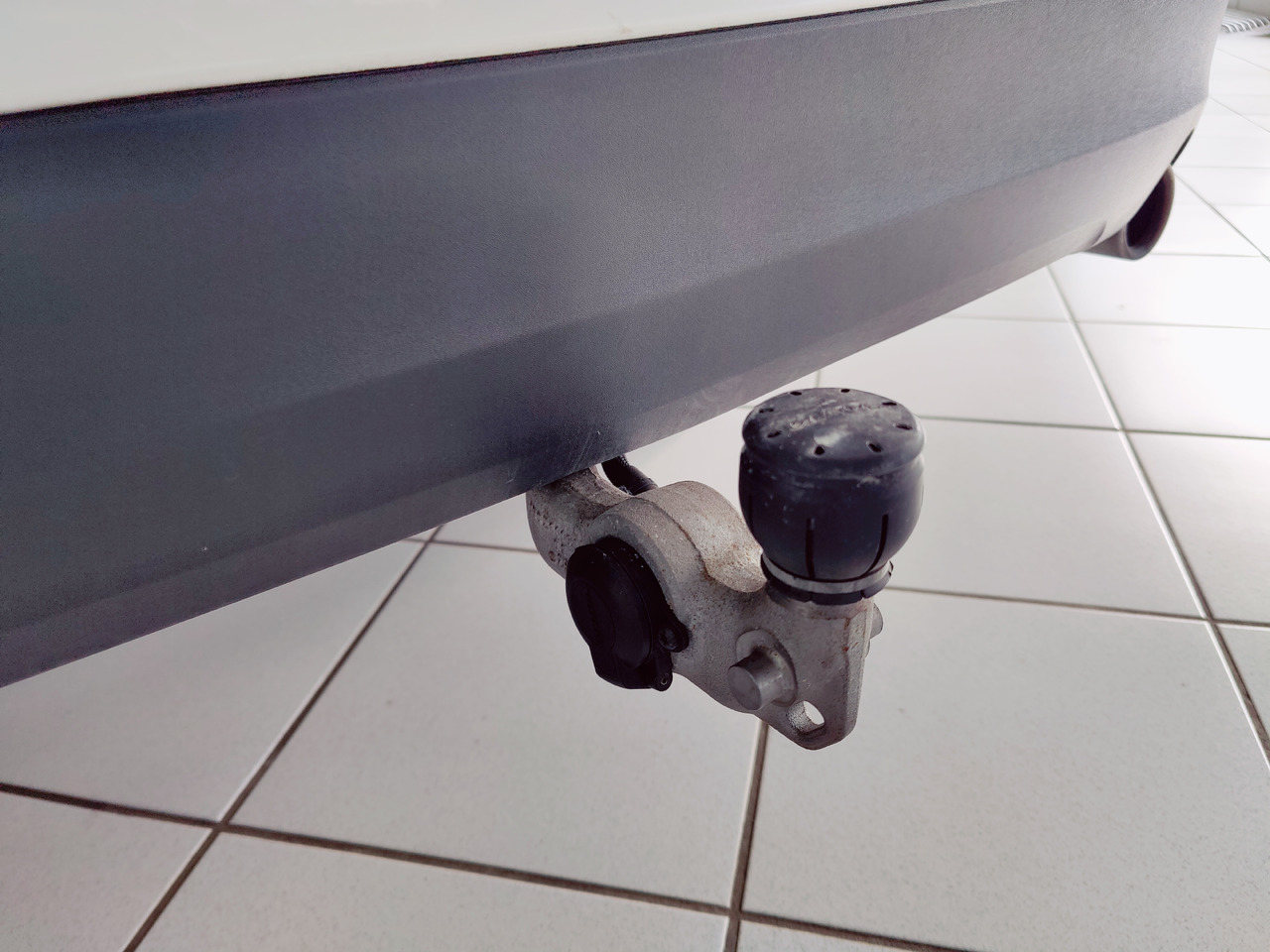 SUV Volvo XC60 t8 twin engine Momentum Plug-In Hybrid AWD AHK Leder Navi: photos 17 SUV Volvo XC60 t8 twin engine Momentum Plug-In Hybrid AWD AHK Leder Navi: photos 17