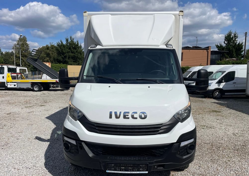 Iveco Daily 72c18 Kontener winda 2017r - Fourgon grand volume: photos 2 Iveco Daily 72c18 Kontener winda 2017r - Fourgon grand volume: photos 2