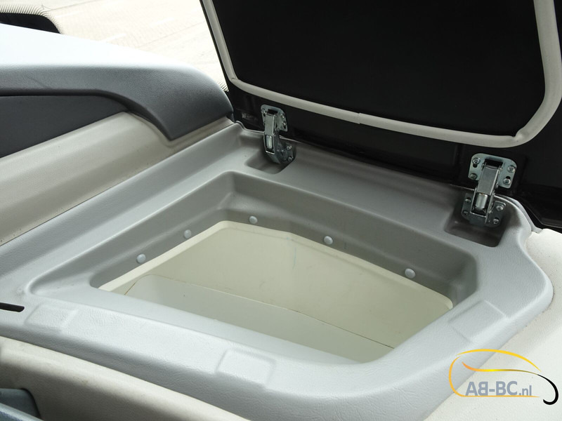 VDL Futura FHD2-129/300 - 55 Seats EURO 6 - Autocar: photos 5 VDL Futura FHD2-129/300 - 55 Seats EURO 6 - Autocar: photos 5