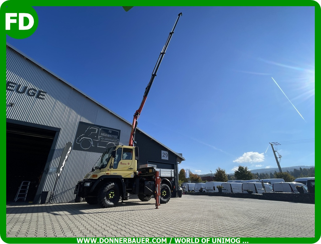 Unimog Unimog U300 mit Mega Kran , erst 28 Tkm - Camion grue: photos 3 Unimog Unimog U300 mit Mega Kran , erst 28 Tkm - Camion grue: photos 3