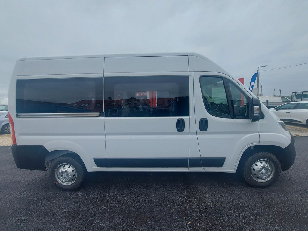 Citroën Jumper 9 Sitzer L2H2 11,5m3 S&S 140Ps SOFORT Citroën Jumper 9 Sitzer L2H2 11,5m3 S&S 140Ps SOFORT - Minibus, Transport de personnes: photos 4 Citroën Jumper 9 Sitzer L2H2 11,5m3 S&S 140Ps SOFORT Citroën Jumper 9 Sitzer L2H2 11,5m3 S&S 140Ps SOFORT - Minibus, Transport de personnes: photos 4